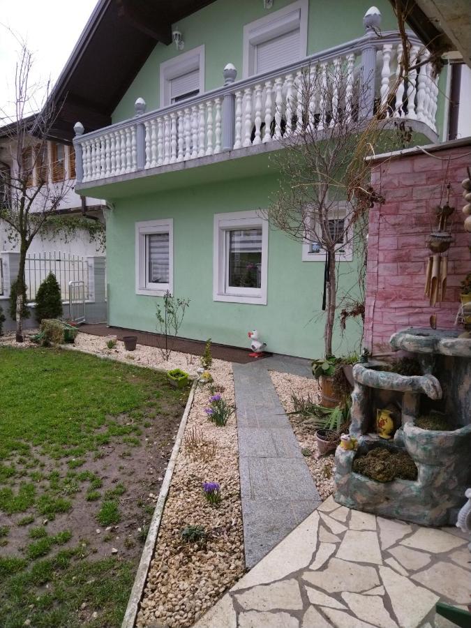 Uspinjaca Apartment Sarajevo Exterior photo